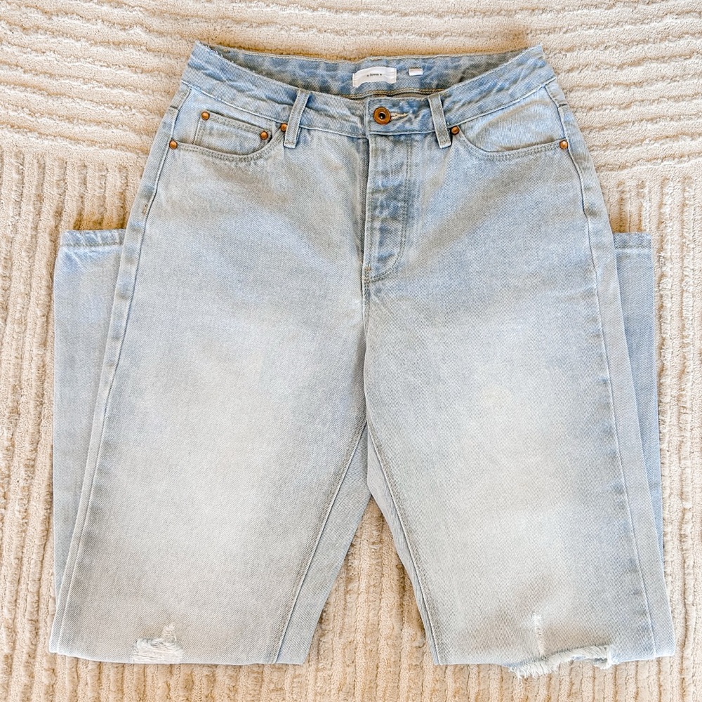 Classic High Rise Light Blue Jeans